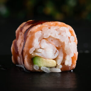 salmon-rolls-tataki-crevette-avocat